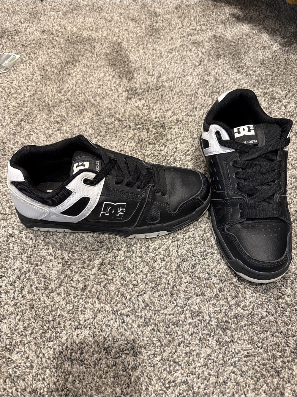 DC Men’s Black and White Skate Sneakers